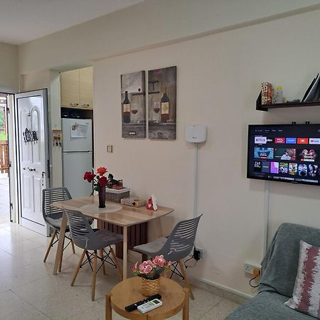 House Near The Beach ペルボニア エクステリア 写真