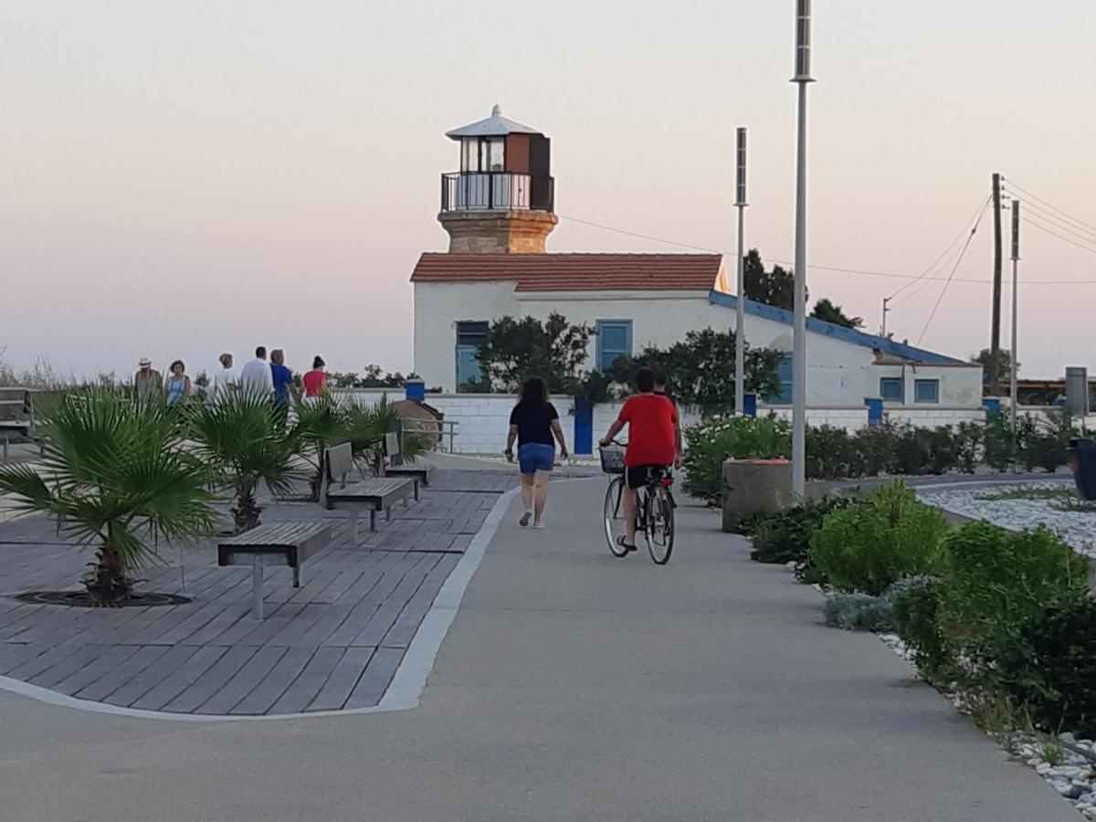 House Near The Beach ペルボニア エクステリア 写真