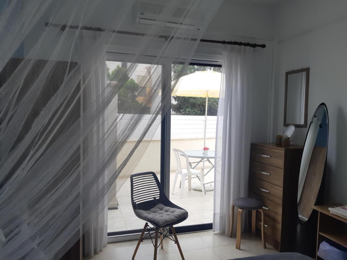 House Near The Beach ペルボニア エクステリア 写真