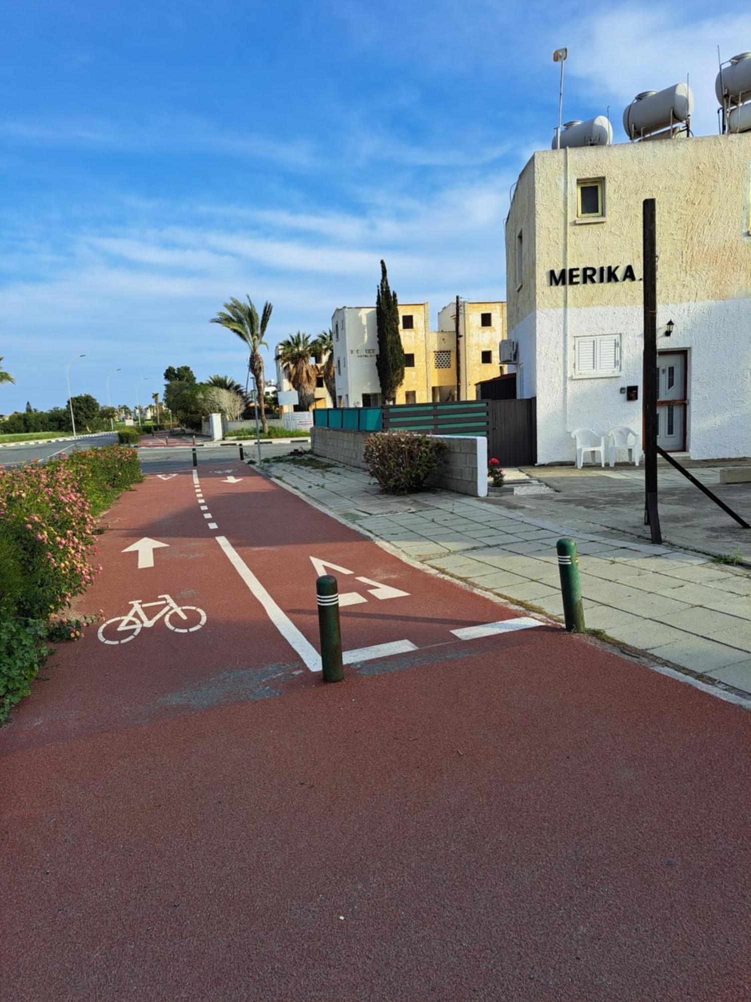 House Near The Beach ペルボニア エクステリア 写真