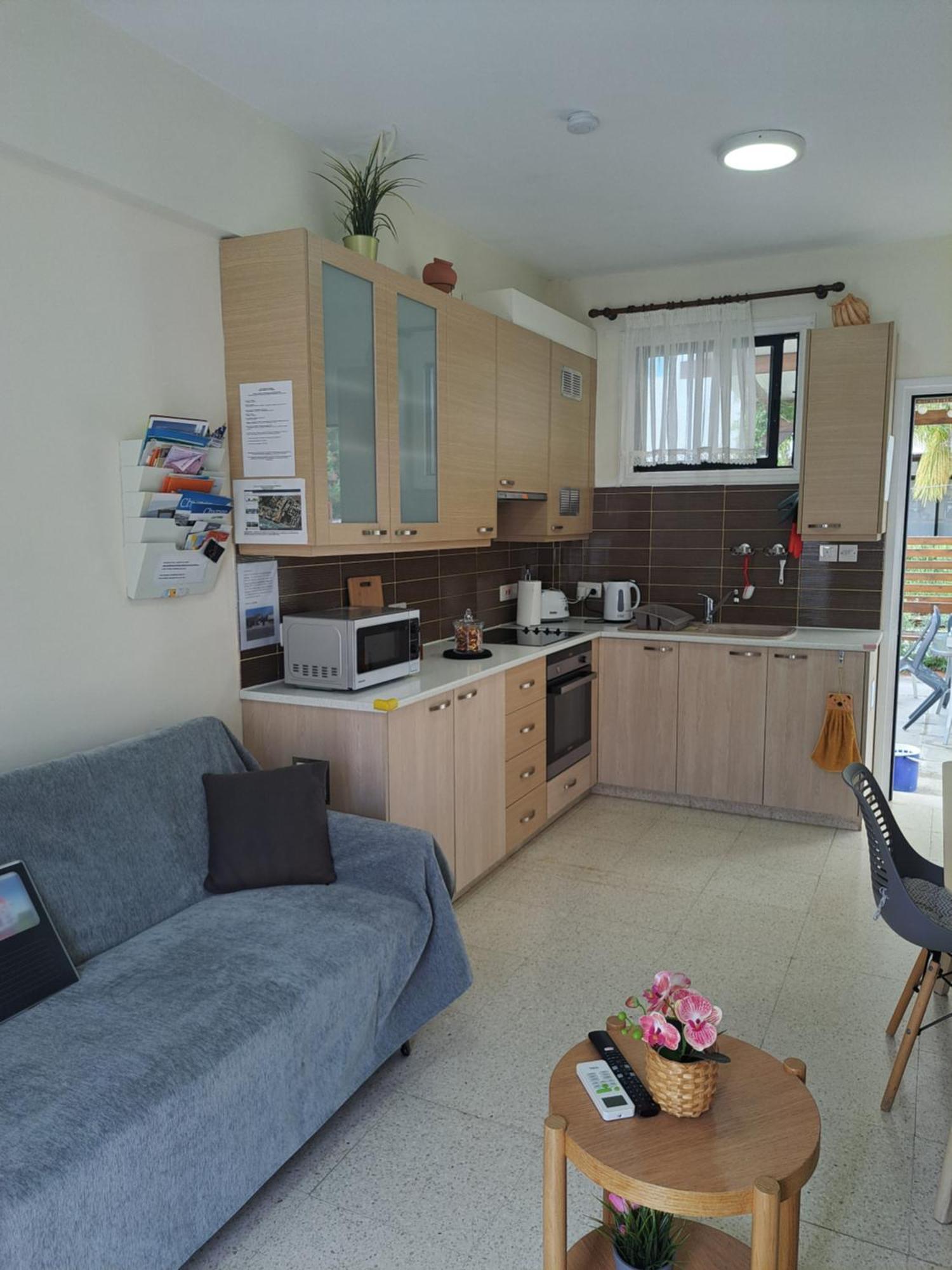 House Near The Beach ペルボニア エクステリア 写真
